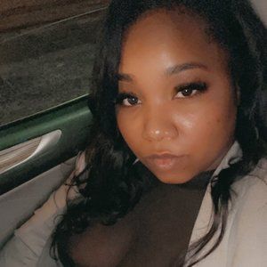 Meet your Posher, Antoinette